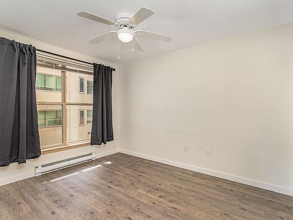 5th image of 1323 Boren Ave APT 201