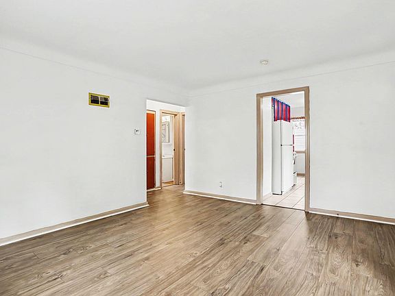 4th image of 1231 Bronx Ave