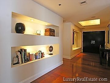 5th image of 1581 Brickell Ave APT 303