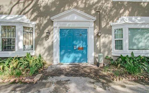 11604 Arboles Dr