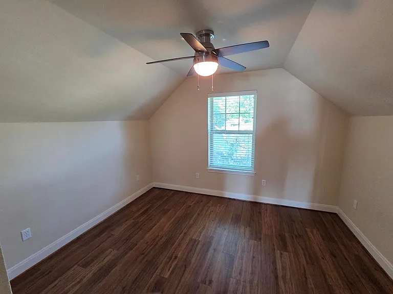 1004 E Hill St #A — Photo 18