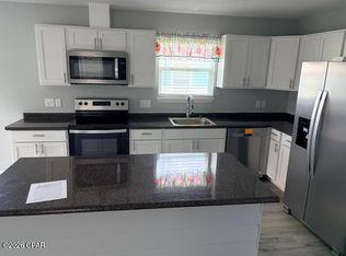3111 E 2nd Plz, Panama City, FL 32401