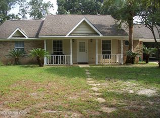 8710 Mermaid Ave, Ocean Springs, MS 39564