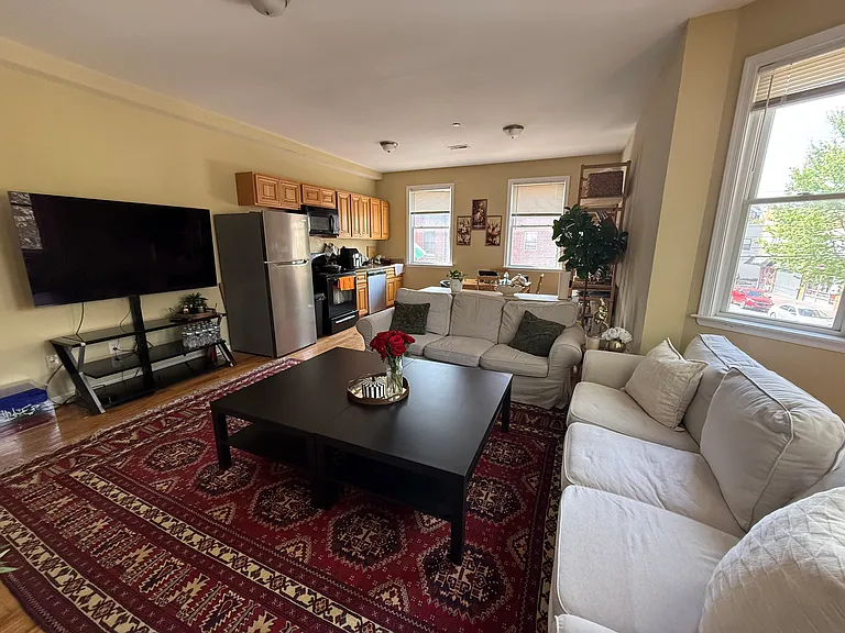 4447 Sansom St #A — Photo 19