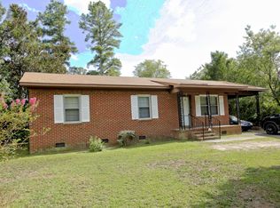2926 Crystal Ln, Lumberton, NC 28358