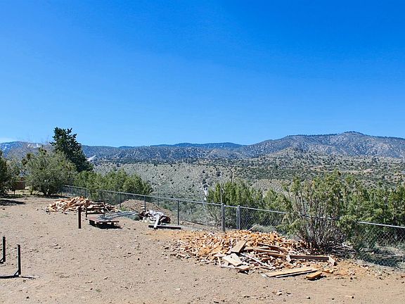 3rd image of 8750 Skyline Ave