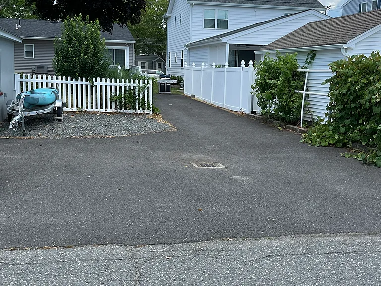 310 Arnold Ave — Photo 20