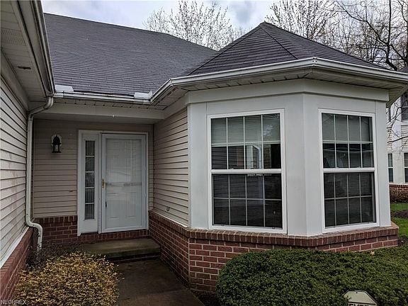 2nd image of 2874 Wyndgate Ct #7