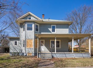 86 S Myrtle St, Vineland, NJ 08360