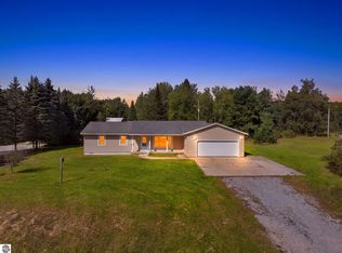 3912 W Sanborn Rd, Lake City, MI 49651