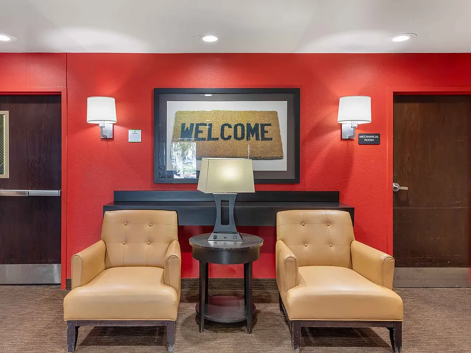 Lobby and Guest Check-in