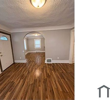 5th image of 16584 Blackstone St