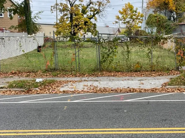 4318 Sheriff Rd NE, Washington, DC 20019