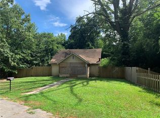 988 Callahan St NW, Atlanta, GA 30318