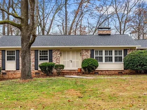 1609 Wilton Dr, Greensboro, NC 27408