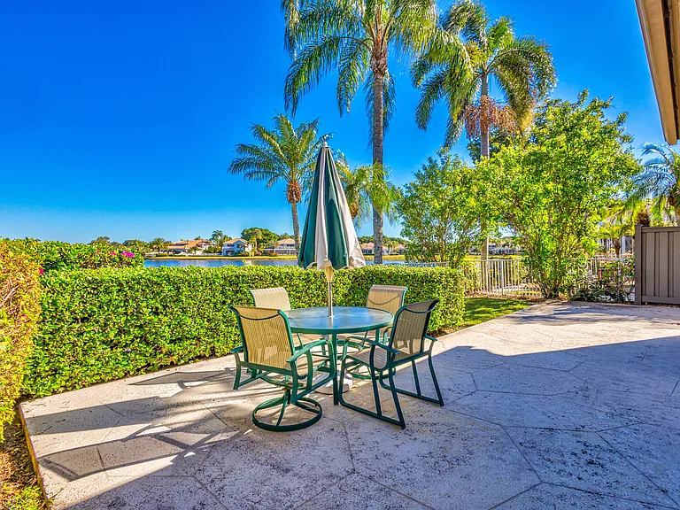 919 Augusta Pointe Dr — Photo 49