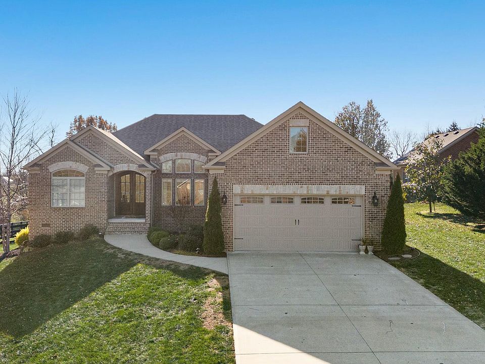 2nd image of 415 Alexis Way