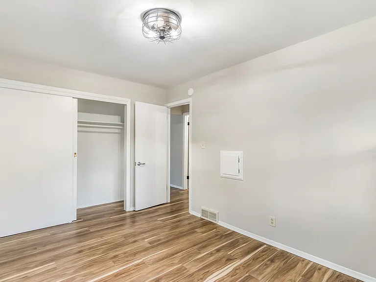 W166N9182 Grand Ave #1 — Photo 10