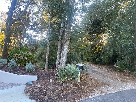 3rd image of 3 Barnacle Row