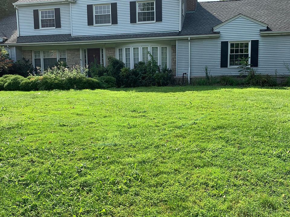 1st image of 18658 Parkland Dr