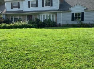 18658 Parkland Dr, Shaker Heights, OH 44122