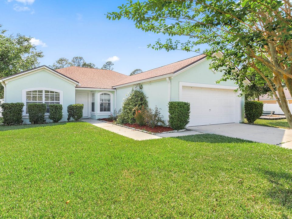 1st image of 992 Oak Arbor Cir