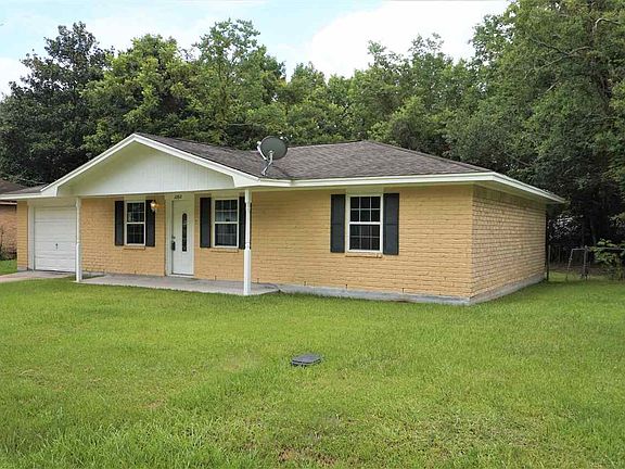 3rd image of 1060 Mowbray St