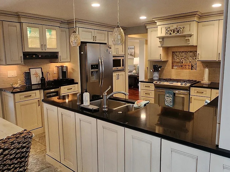5217 Harbor Beach Blvd — Photo 25