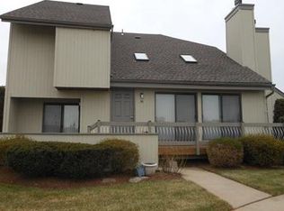 56 Sherborne St #89, Somerset, NJ 08873