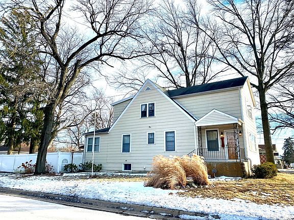15301 S. Lamon Ave. Oak Forest, IL