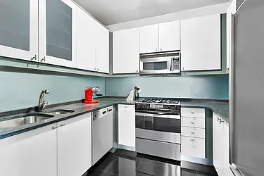 Rented by Brown Harris Stevens