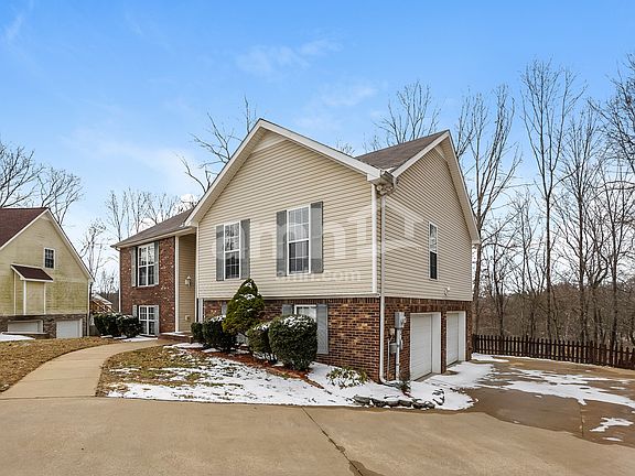 2nd image of 284 Sunny Slope Ct