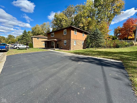 2nd image of 1117 Valley View Dr
