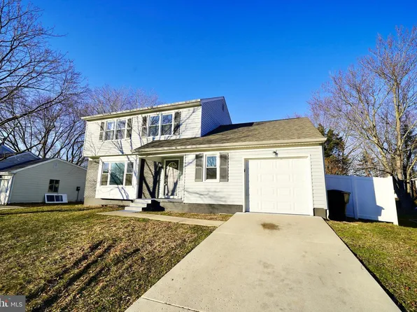 117 Quail Hollow Dr, Dover, DE 19904