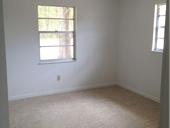 3rd image of 3338 NE 58th Ave