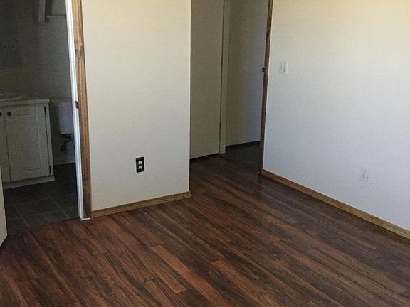 5th image of 1825 Candlewood Dr