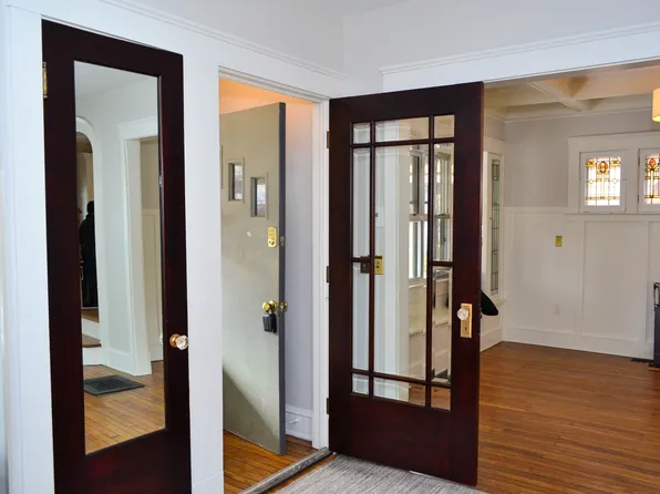 (undisclosed Address), Cleveland, OH 44106