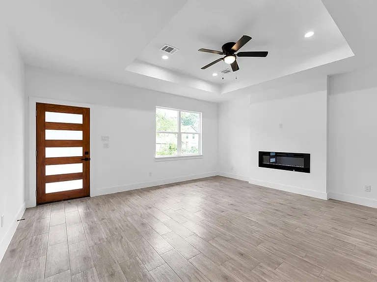 11403 Alcott Dr — Photo 8