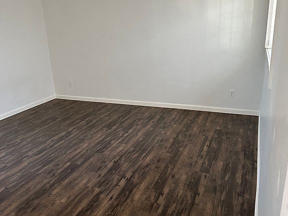3rd image of 777 Seacoast Dr Unit C