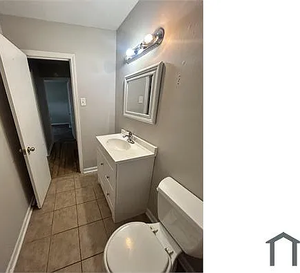 1131 Macon St — Photo 5