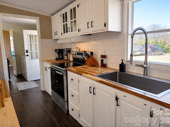 5th image of 265 Bane Rd