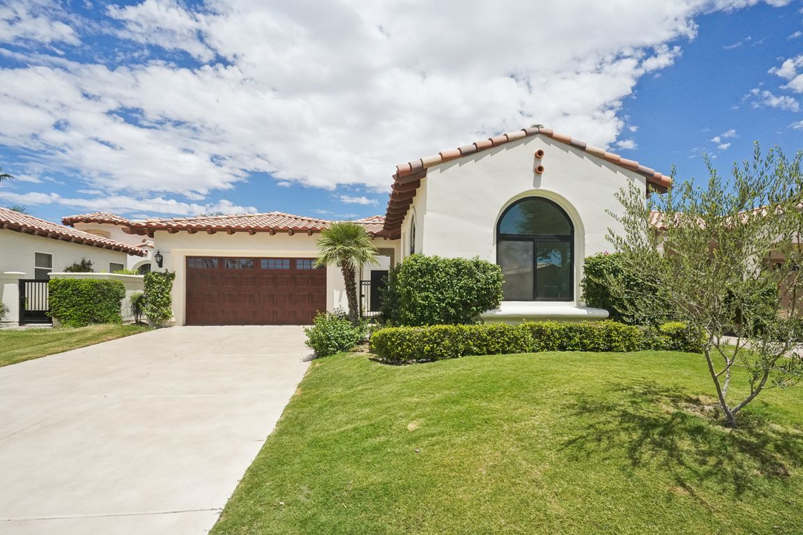 Rancho La Quinta Dr-S2607-001.jpg