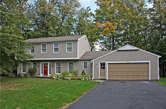 1st image of 326 Brooksboro Dr