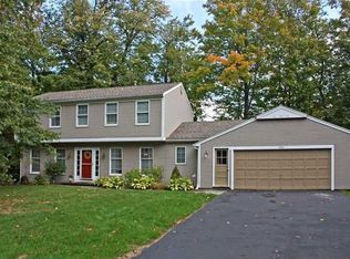 326 Brooksboro Dr, Webster, NY 14580