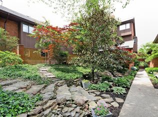 302 N Brentwood Blvd, Saint Louis, MO 63105
