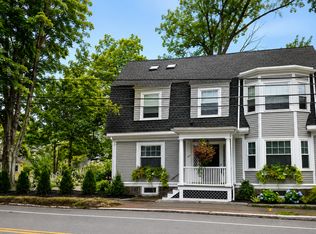 247 Hale St #2, Beverly, MA 01915