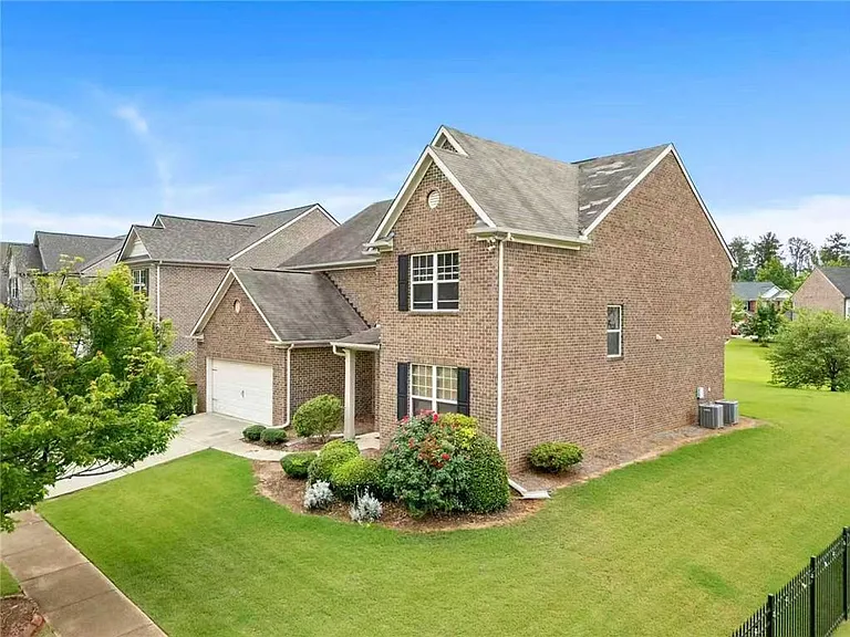 2588 Cannon Farm Ln — Photo 2
