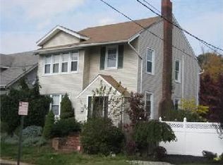 138 Grove Ave, Woodbridge, NJ 07095