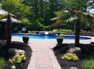 9123 Tenby Ln, Matthews, NC 28104