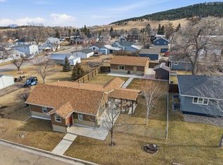 1820 Pine St, Sturgis, SD 57785